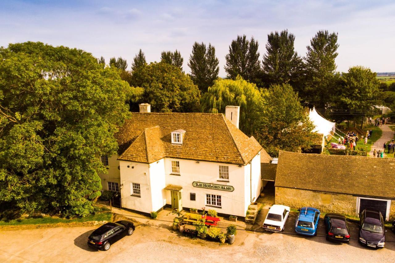 The Holford Arms Chalets And Glamping Hotel Didmarton Exterior foto